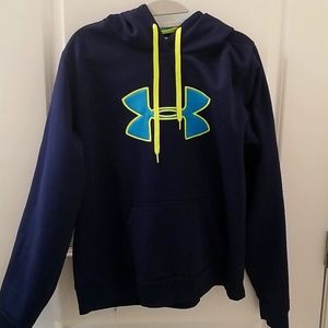 XL Under Armour Storm hoodie